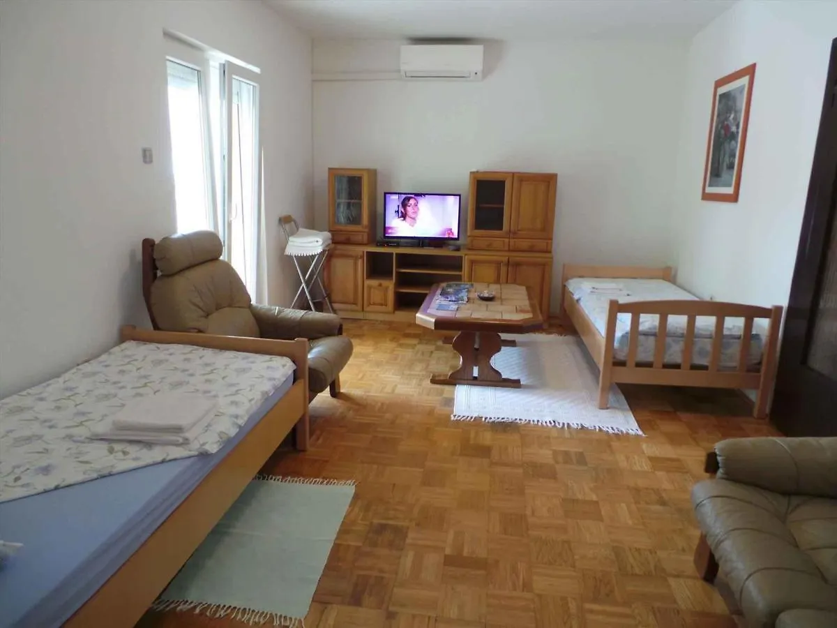 Apartment Leko-4 By Interhome Novi Vinodolski 0*,